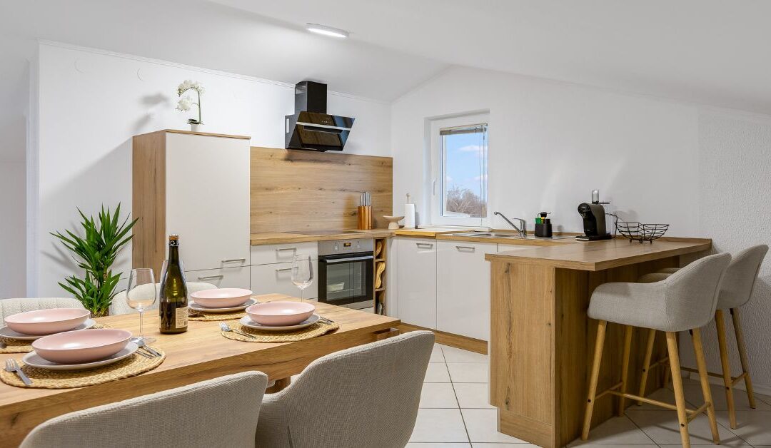 Elevate Your Seasonal Kitchen & Dining Style: The Ultimate Home Goods Guide for a Cozy and Functional Space